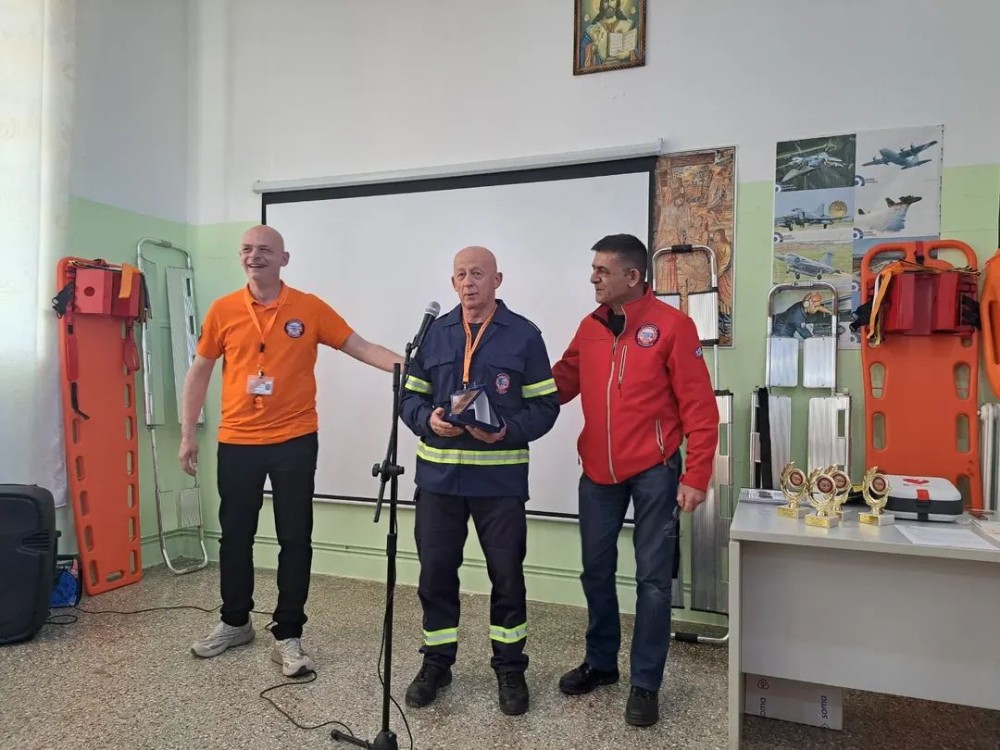 Ονοματοδοσίας του νέου επιχειρησιακού οχήματος της ΕΠΟΜΕΑ Λοκρών,