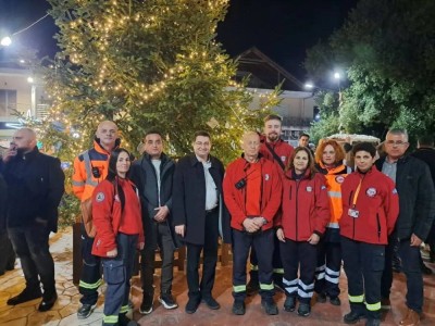 Υγειονομική κάλυψη στο άναμμα Χριστουγεννιάτικου Δέντρου σε Μαρτίνο και Μαλεσίνα